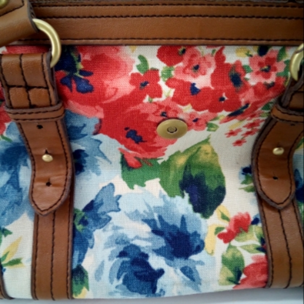 Etienne Aigner Sweet Linen Floral Spring Tan Vegan Handbag Crossbody Strap Bag - Picture 9 of 14